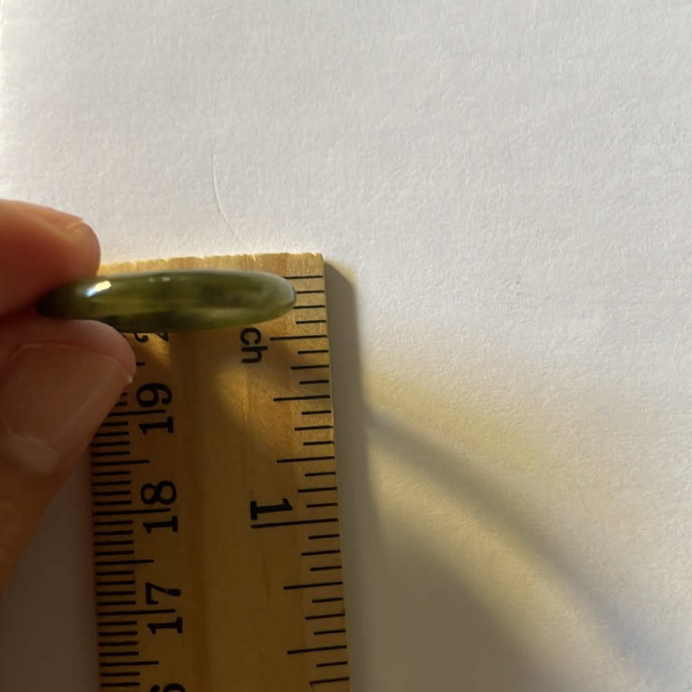 Jade ring - Picture 4 of 5